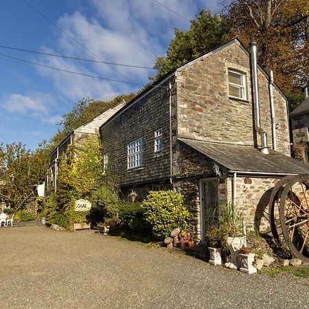 The Granary At Bissick Old Mill Apartment Truro Bagian luar foto